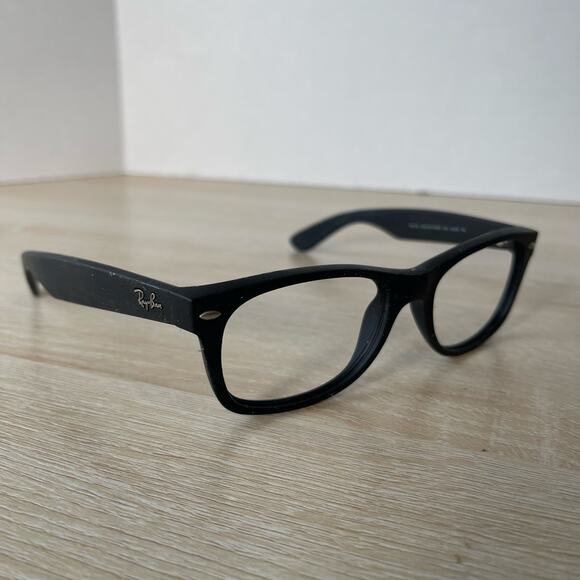 Ray-Ban RB2132 New Wayfarer 622 Black Rubber FRAMES ONLY Sunglasses 52-18 - Picture 1 of 10
